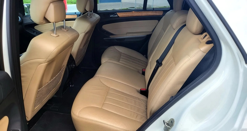 Mercedes-Benz ML cena 55000 przebieg: 250000, rok produkcji 2008 z Warszawa małe 79